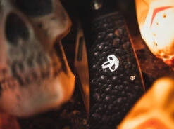 BOKER PLUS Bad Guy 01BO194 -Knife Stock das Geschäft 244f465f1047837390d1d6f2bcebeae3