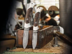 Böker Manufaktur 112202DAM Scout Spearpoint Curly Birch Damascus -Knife Stock das Geschäft 2f17a74b804aaef2403e5ff1c46d5afe