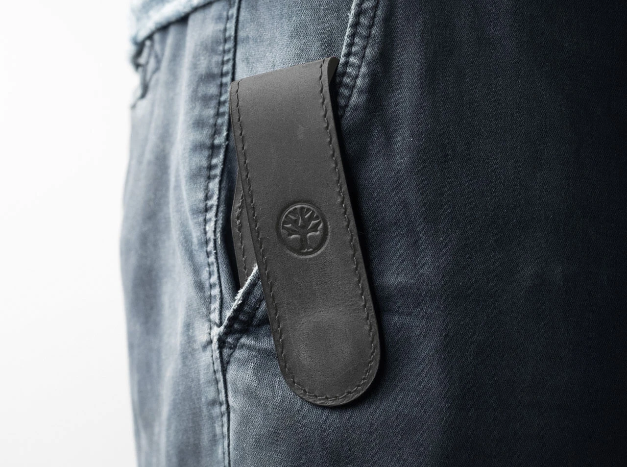 Magnetic Leather Pouch Black Large 10,5 Cm 09BO294 3 Magnetic Leather Pouch Black Large 10,5 Cm 09BO294 – Bild 3