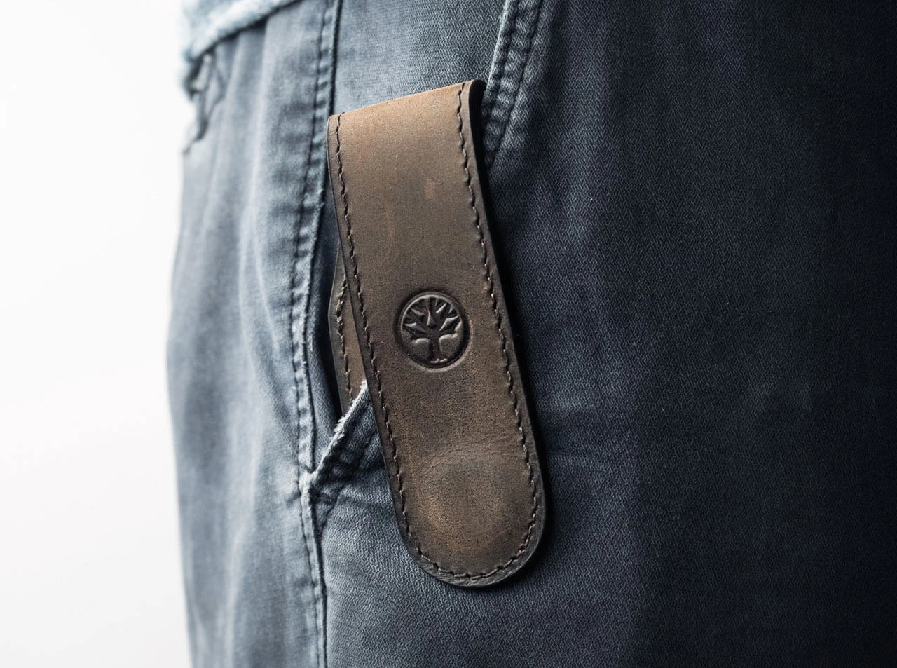 Magnetic Leather Pouch Brown Small 9,5 Cm 09BO291 3 Magnetic Leather Pouch Brown Small 9,5 Cm 09BO291 – Bild 3